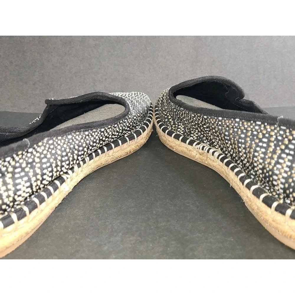 Universal Thread Woven Espadrille Slip-On Flats Women 11 Black White EUC